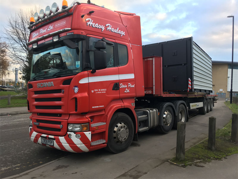 Lorry transporting the new filter system